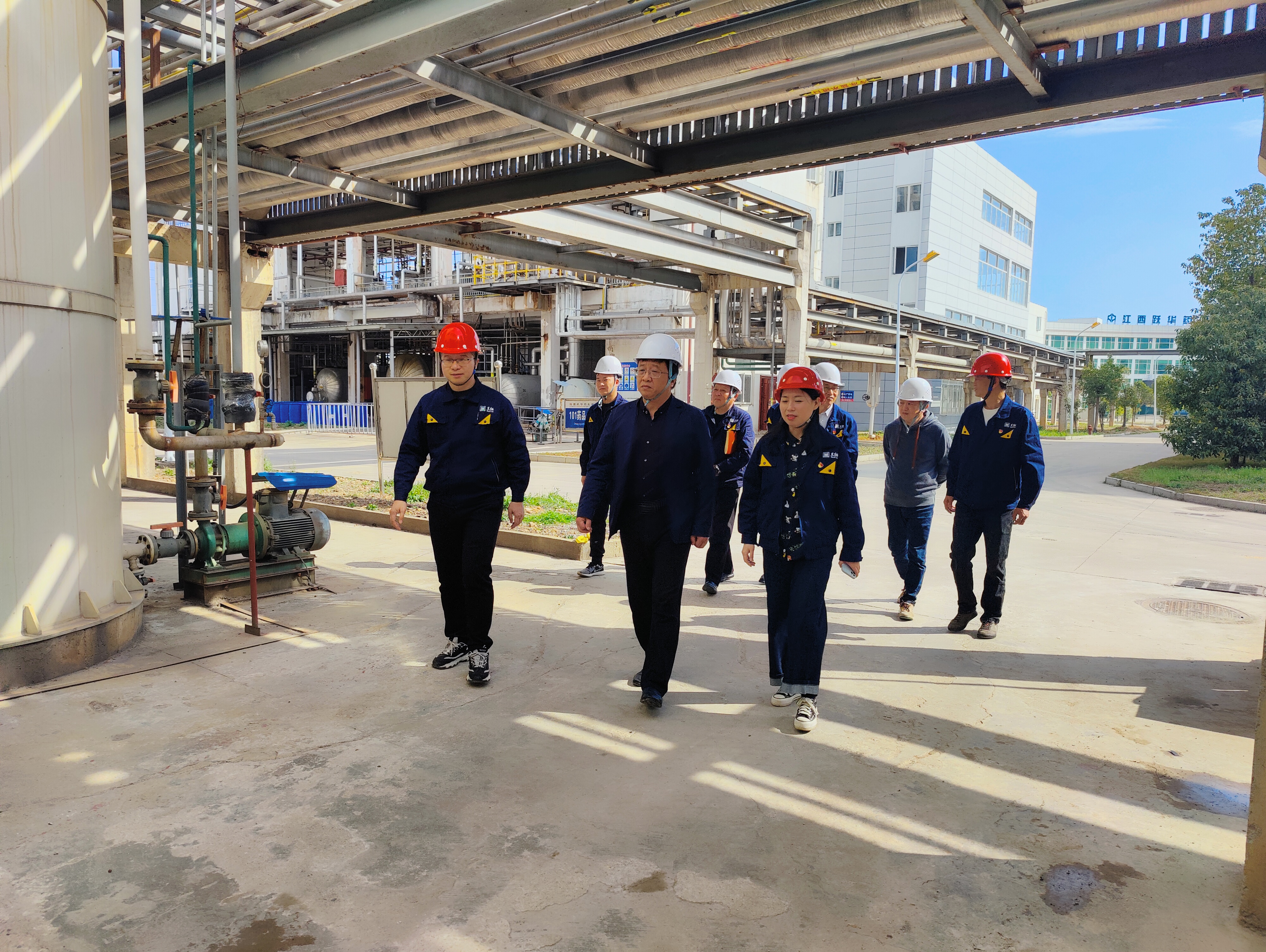 a6eb071641c869ac320990bbbe437f1.jpg a6eb071641c869ac320990bbbe437f1.jpg