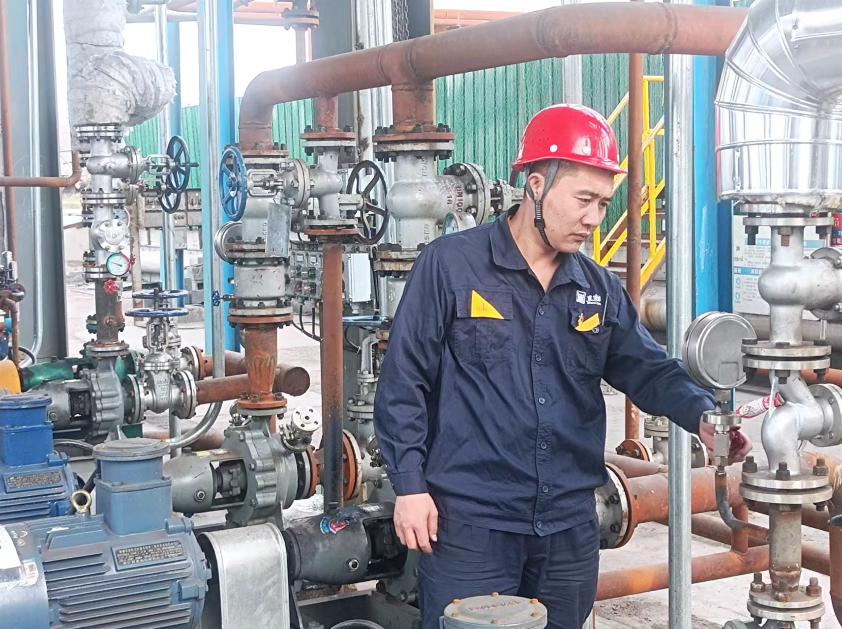 張慧杰 2.jpg 張慧杰 2.jpg