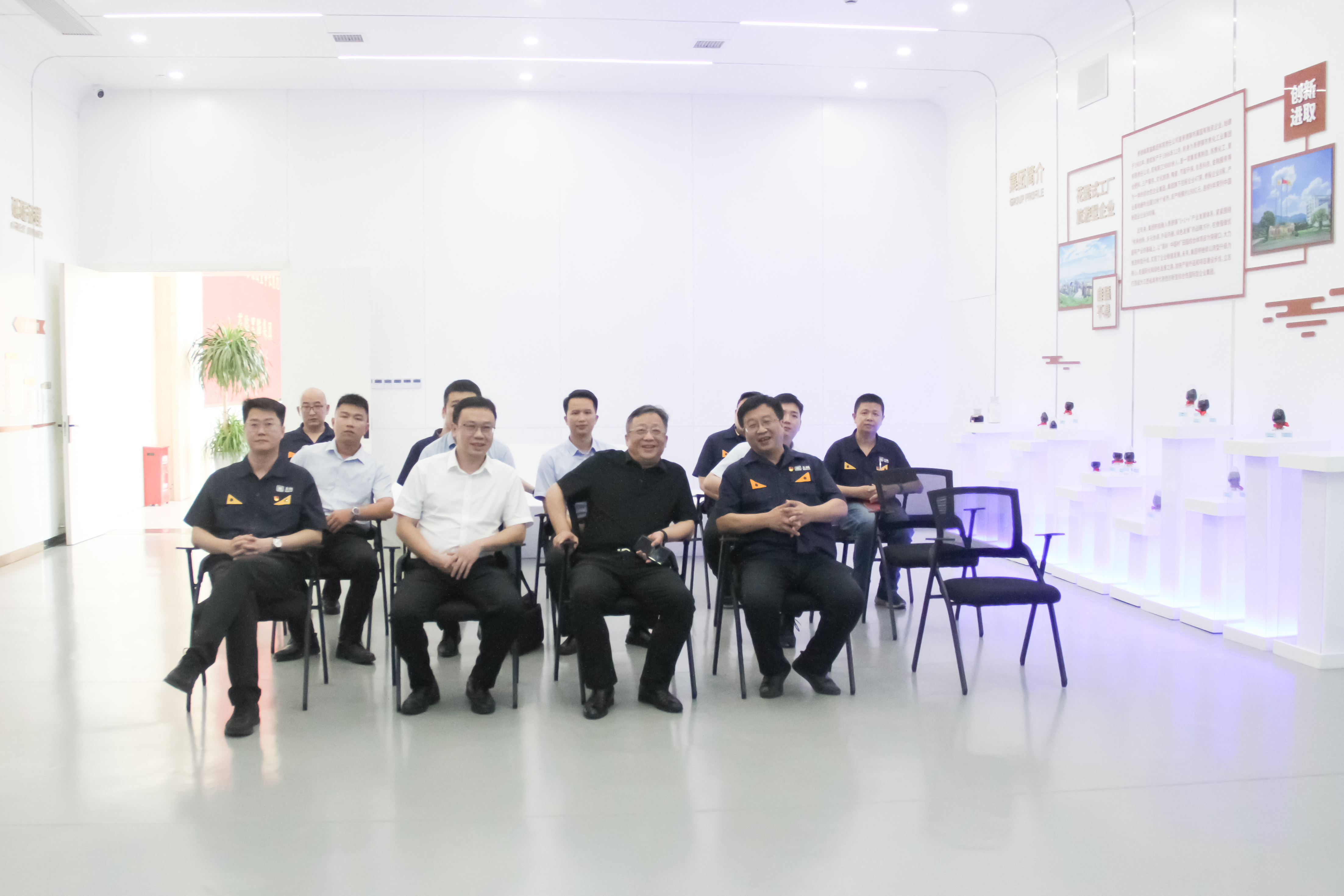 IMG_1244.jpg IMG_1244.jpg