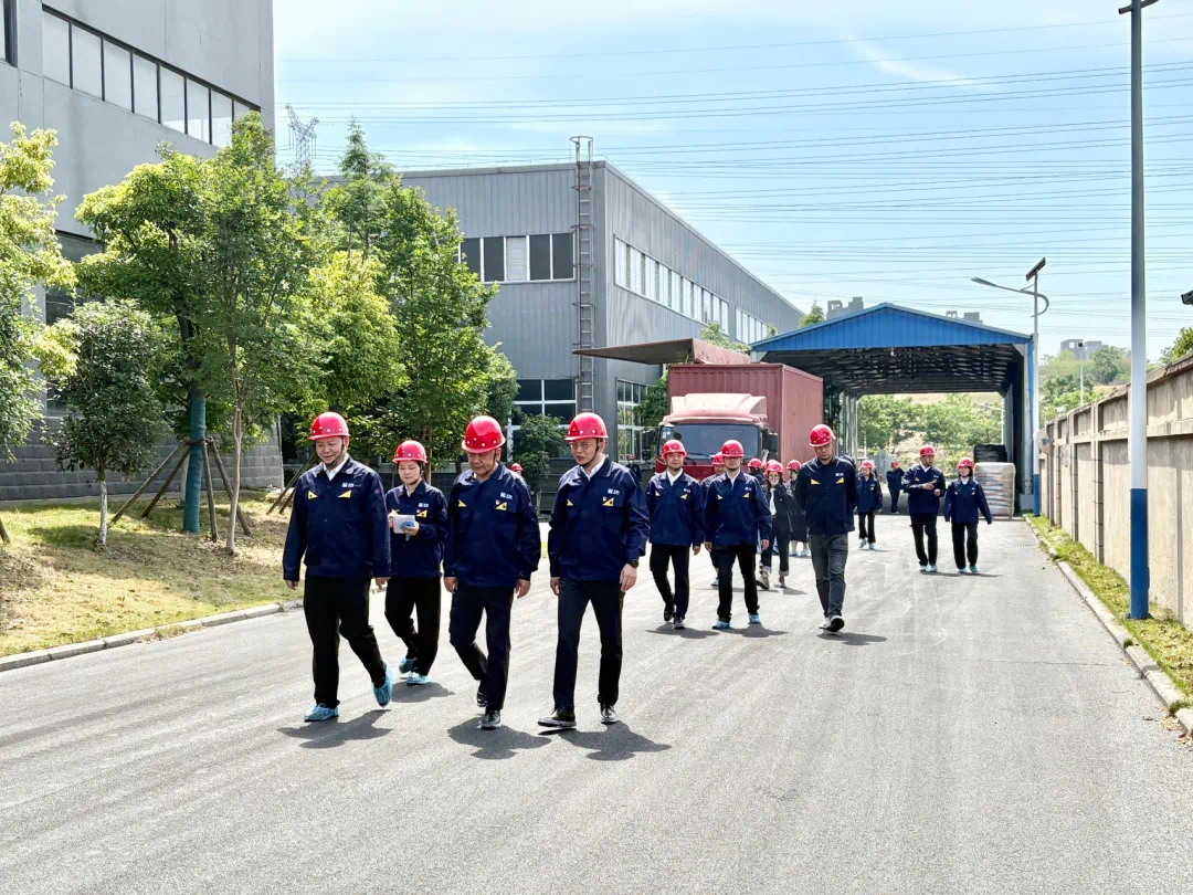 調(diào)研現(xiàn)場.jpg 調(diào)研現(xiàn)場.jpg